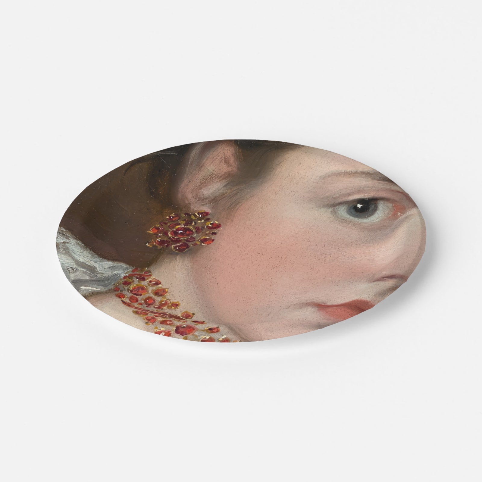 Portrait and Garnets Paper Plates, Set of 8 — Noël – Vintage