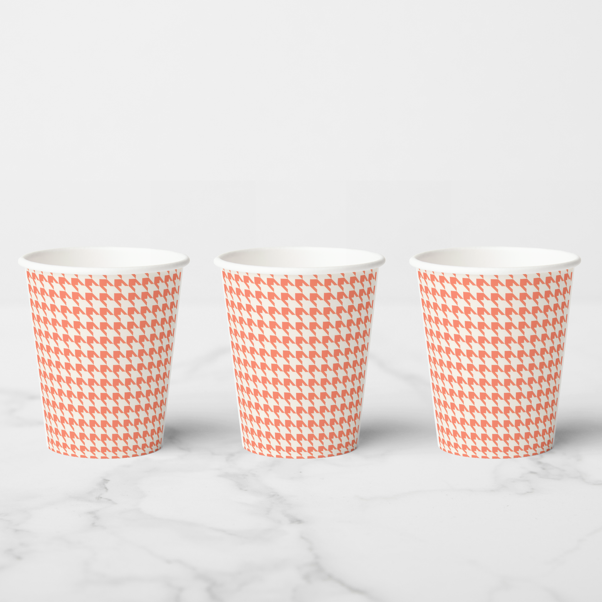 Vintage Voyagers France Coral Paper Party Cups