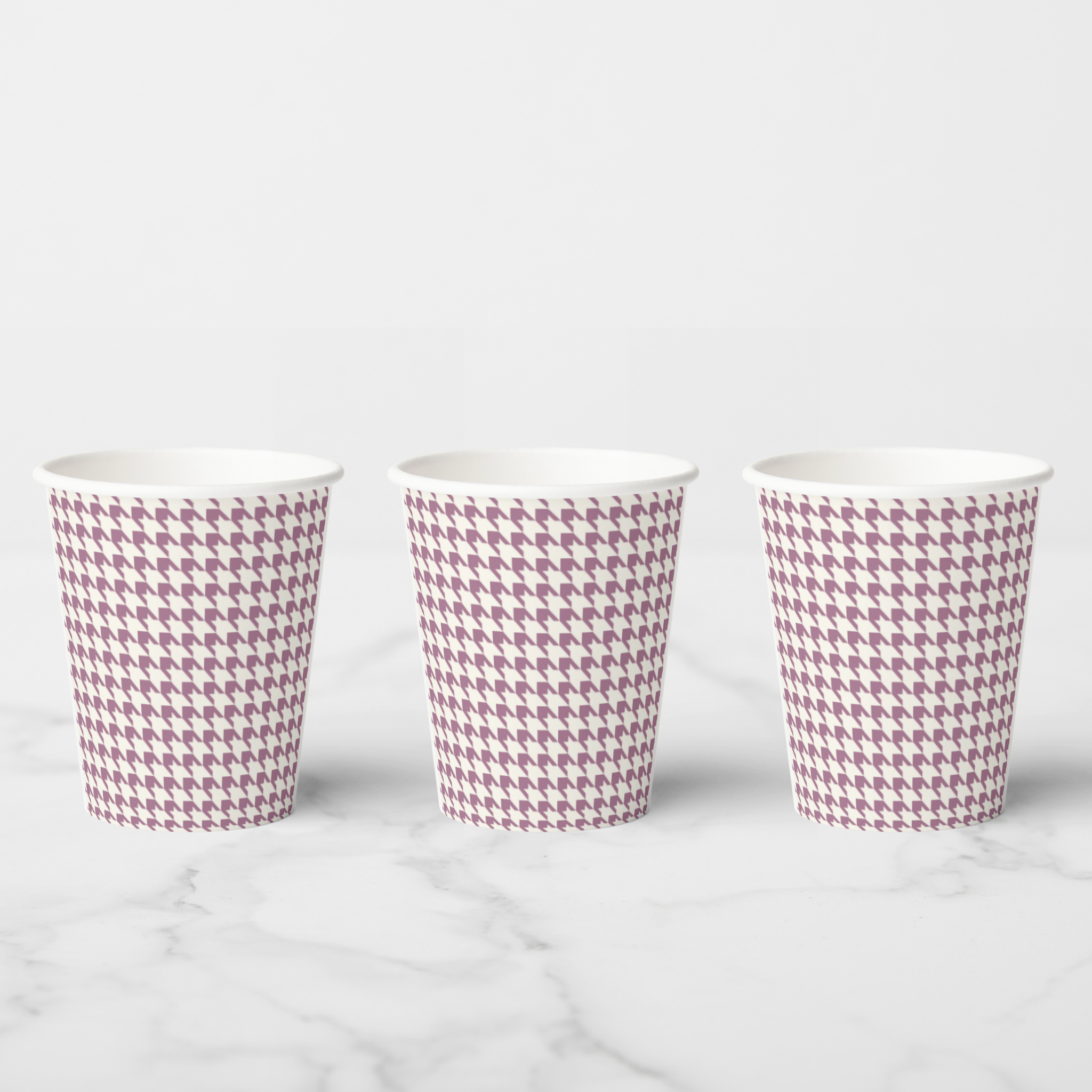 Vintage Voyagers France Mauve Paper Party Cups