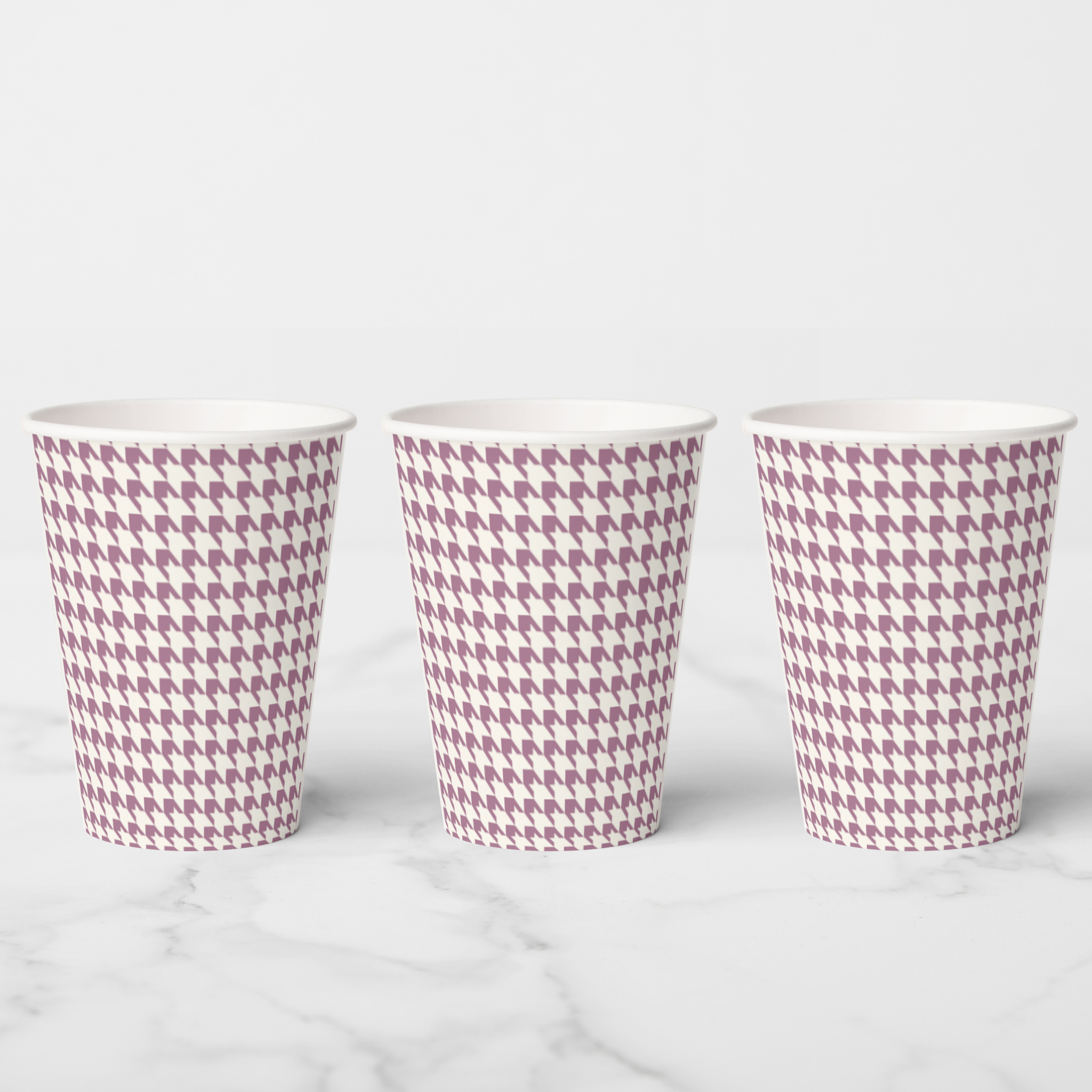 Vintage Voyagers France Mauve Paper Party Cups