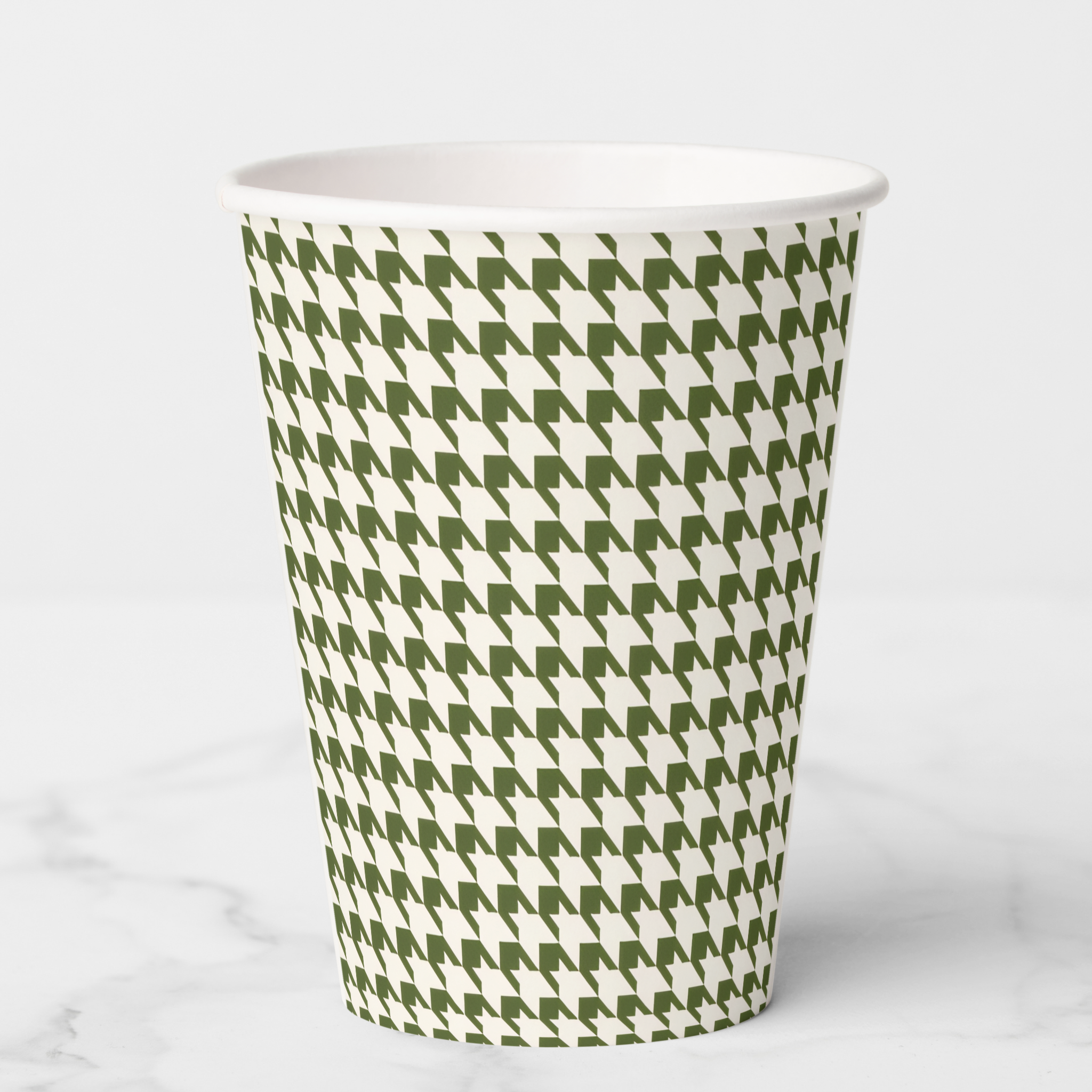 Vintage voyagers France Olive Paper Party Cups
