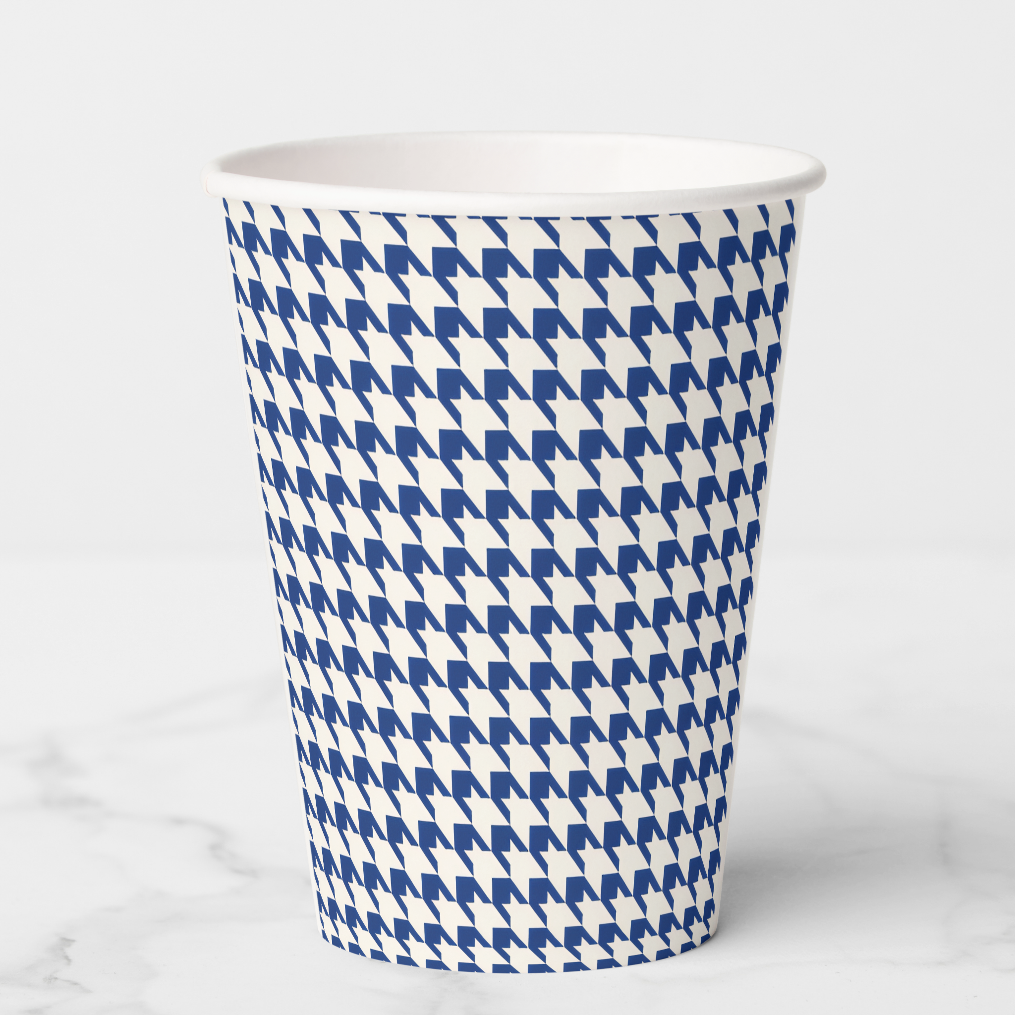 Vintage Voyagers France Peacock Paper Party Cups
