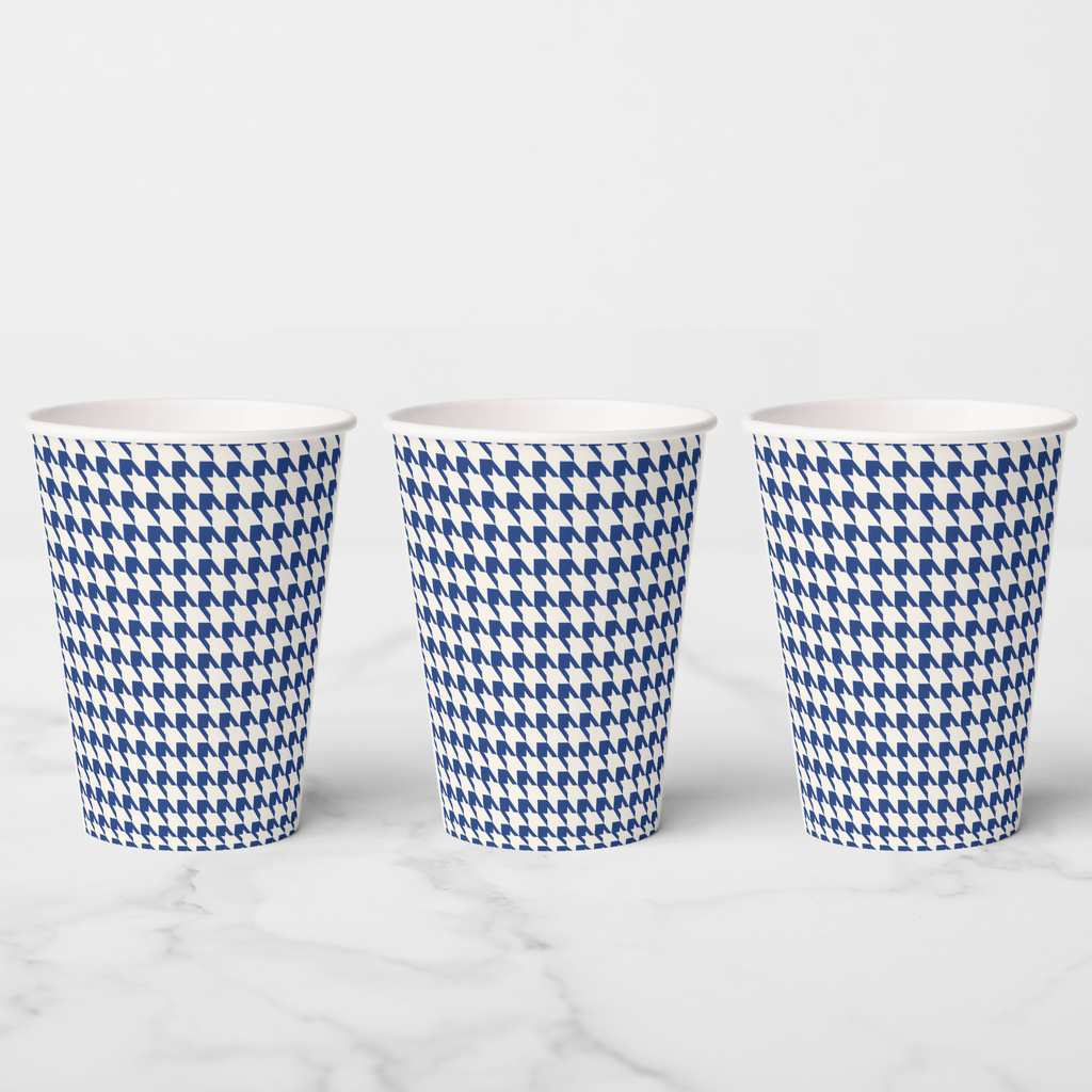 Vintage Voyagers France Peacock Paper Party Cups