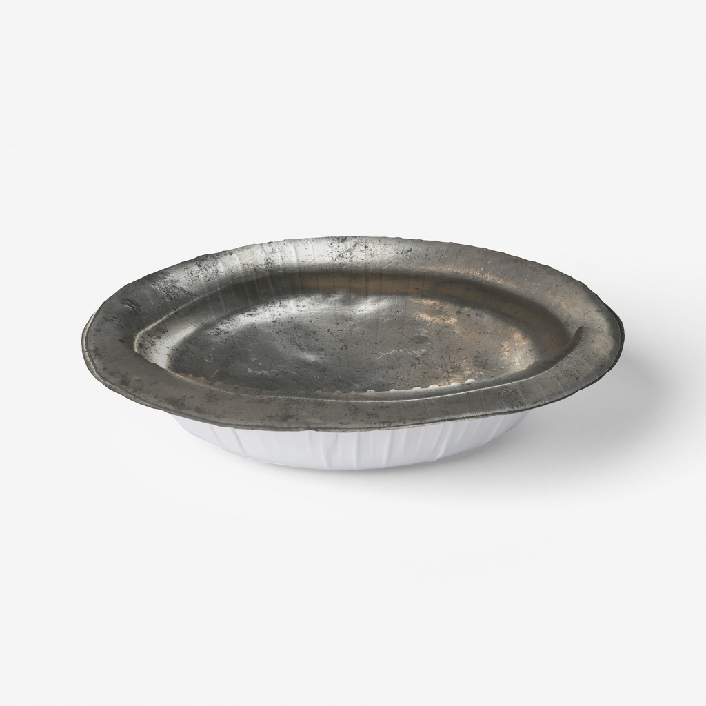 Vintage Voyagers France Faux  Pewter Paper Plates