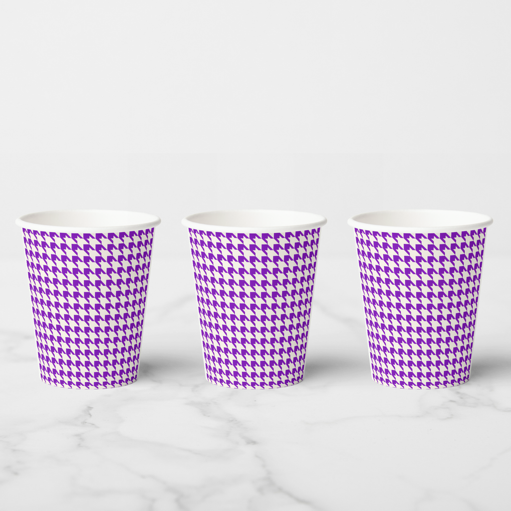 Vintage Voyagers France Royal Paper Cups 